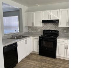 775 Huey St #C15, Wildwood, FL 34785