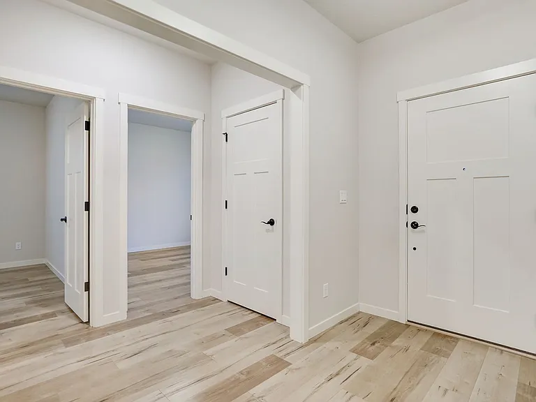 5150 Constellation Ave NE — Photo 6