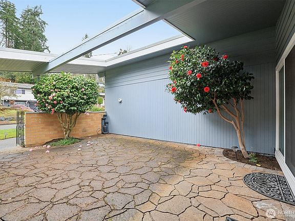 5th image of 616 109th Avenue SE