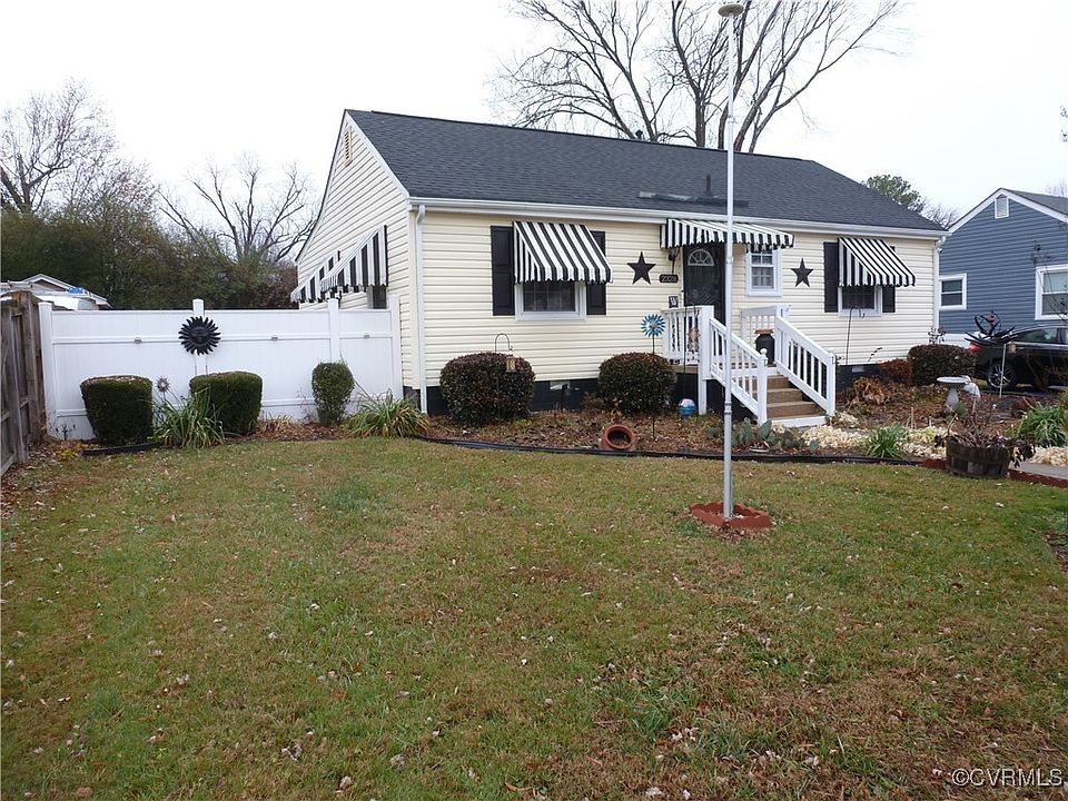 1st image of 2328 Lenora Ln
