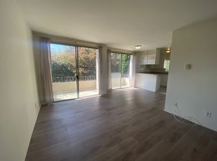 11920 Mayfield Ave APT 17, Los Angeles, CA 90049