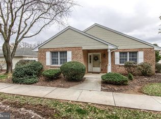 16 Garland Ct, Carlisle, PA 17013