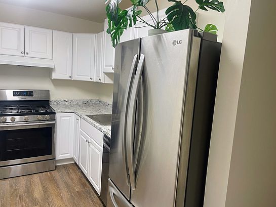 4th image of 740 Quince Orchard Blvd APT T1