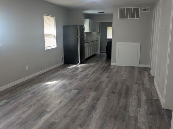 1518 Topping Ave