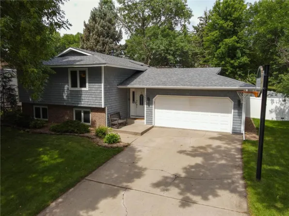 13898 78th Ave N, Maple Grove, MN 55311