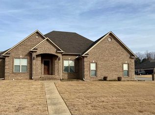 2260 Sistine Chapel Cir, Jonesboro, AR 72404