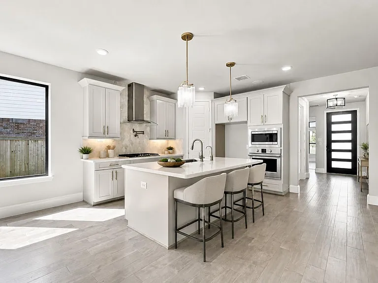 15026 Joe Lair Dr — Photo 3