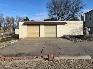 227 Castillian Blvd, Hays, KS 67601