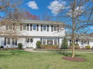 13 Ellis Rd, West Caldwell, NJ 07006