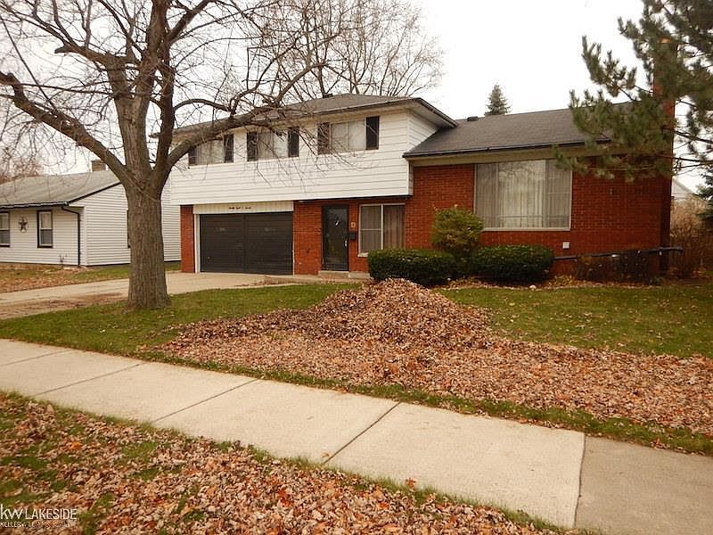 1st image of 28020 Elba St