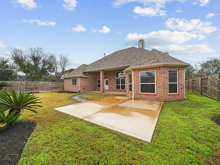 6118 Berwick Ln — Photo 31