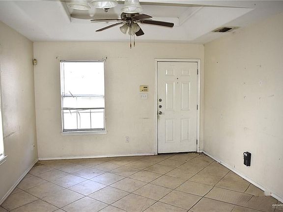 2nd image of 307 W Albatross Ave