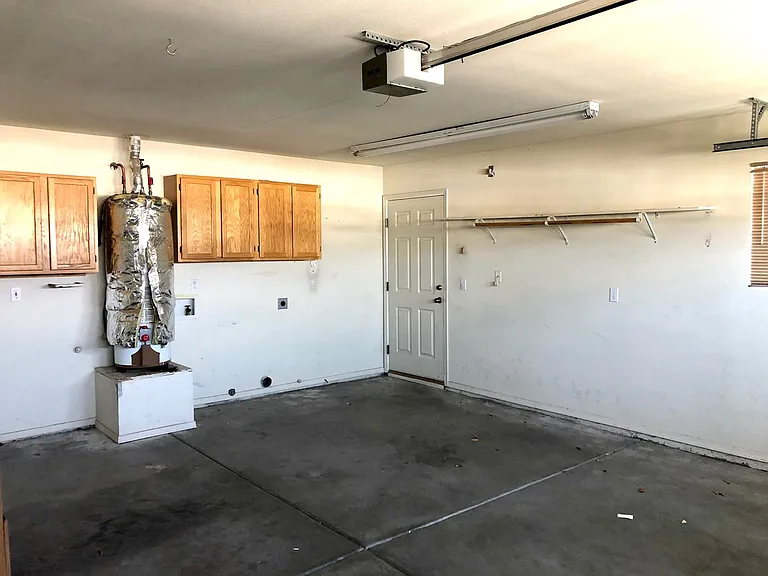 3905 Raymond Ave — Photo 29