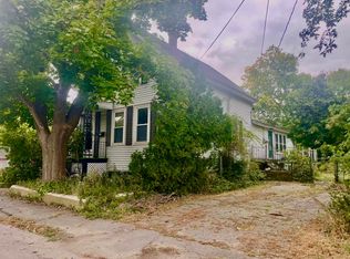 12 7th St, Old Town, ME 04468