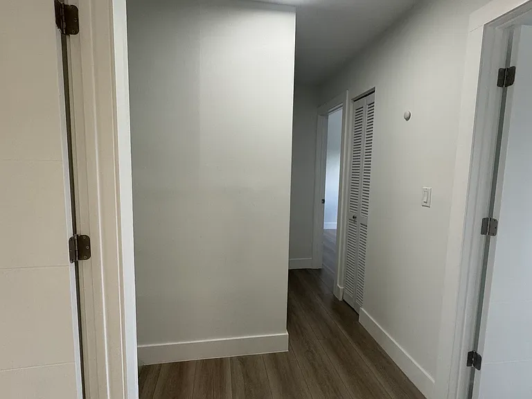 1927 SW 107th Ave #301 — Photo 10