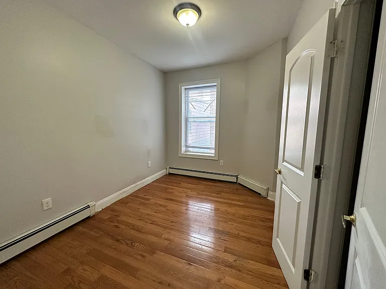 13 Olean Ave #24E — Photo 4