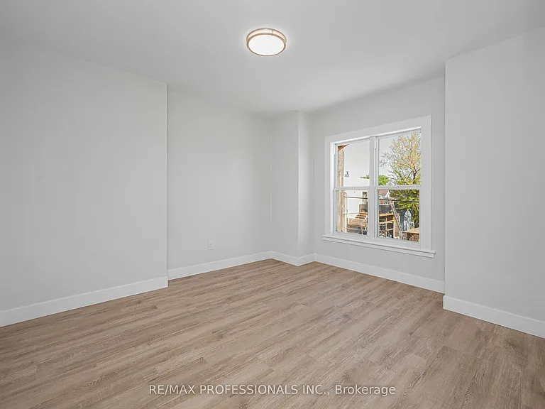 388 Wilson St #2 — Photo 13