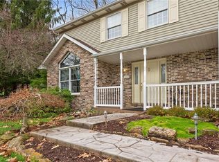 109 Rebecca Ct, Pittsburgh, PA 15237