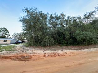 512 Oakcrest Dr, Interlachen, FL 32148