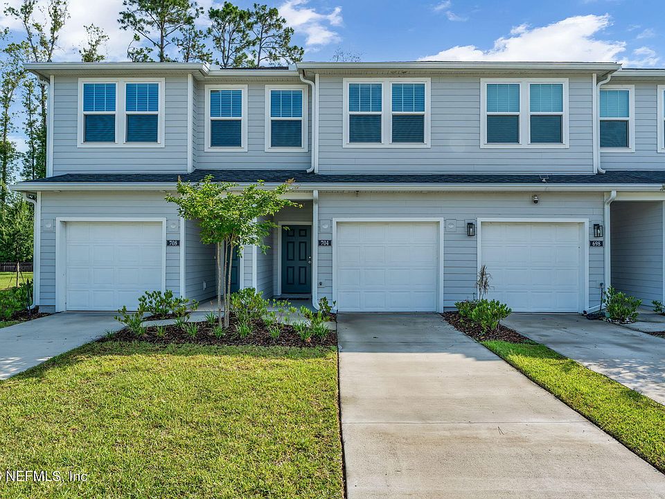 1st image of 704 HOLLY LAKES Drive