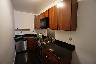 Rented by Best Apartments North Inc