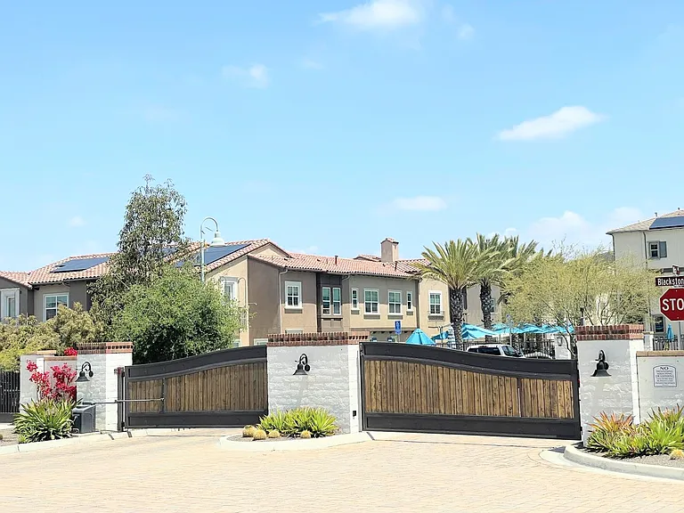 922 Slate St — Photo 24