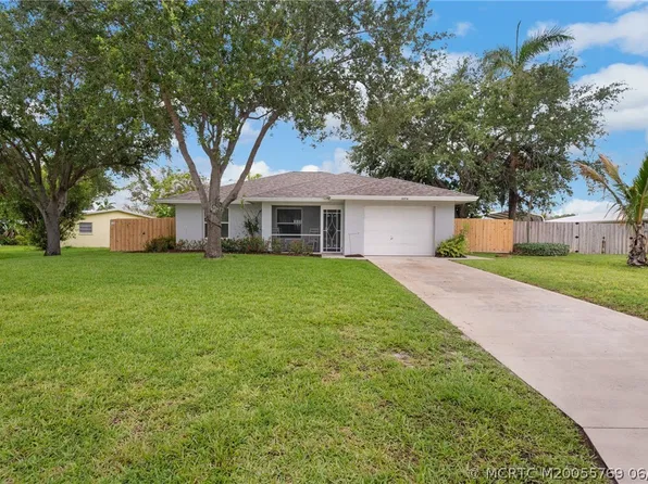 1094 NW 14th St, Stuart, FL 34994