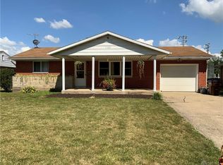 109 Parkside Dr, Greenville, OH 45331
