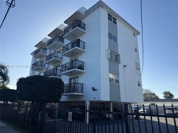 2500 SW 6th St, Miami, FL