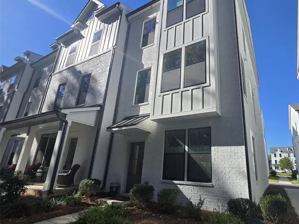2401 Magnolia Blossom Way, Charlotte, NC 28211