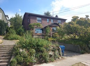 172 Highland Dr, Seattle, WA 98109