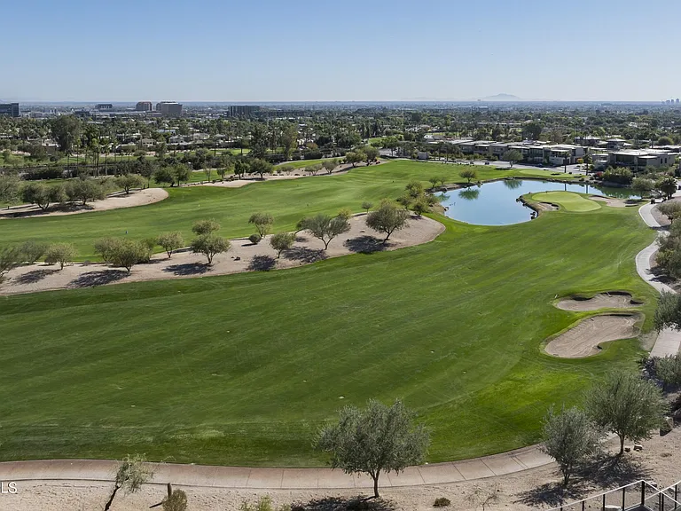 4849 N Camelback Ridge Dr #B302 — Photo 61