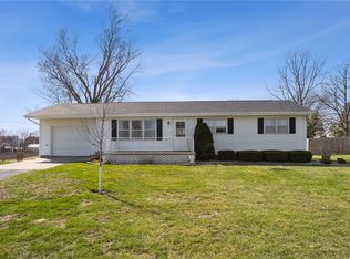 516 9th Ave, Clarence, IA 52216