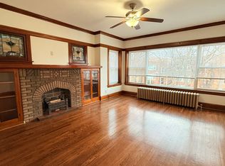 4847 W Nelson St #2, Chicago, IL 60641