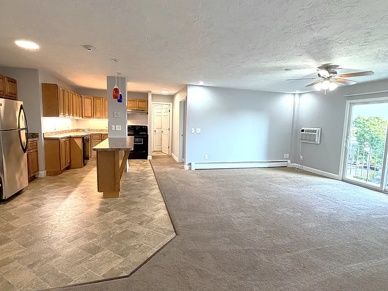 5 Edwards St #45T — Photo 1