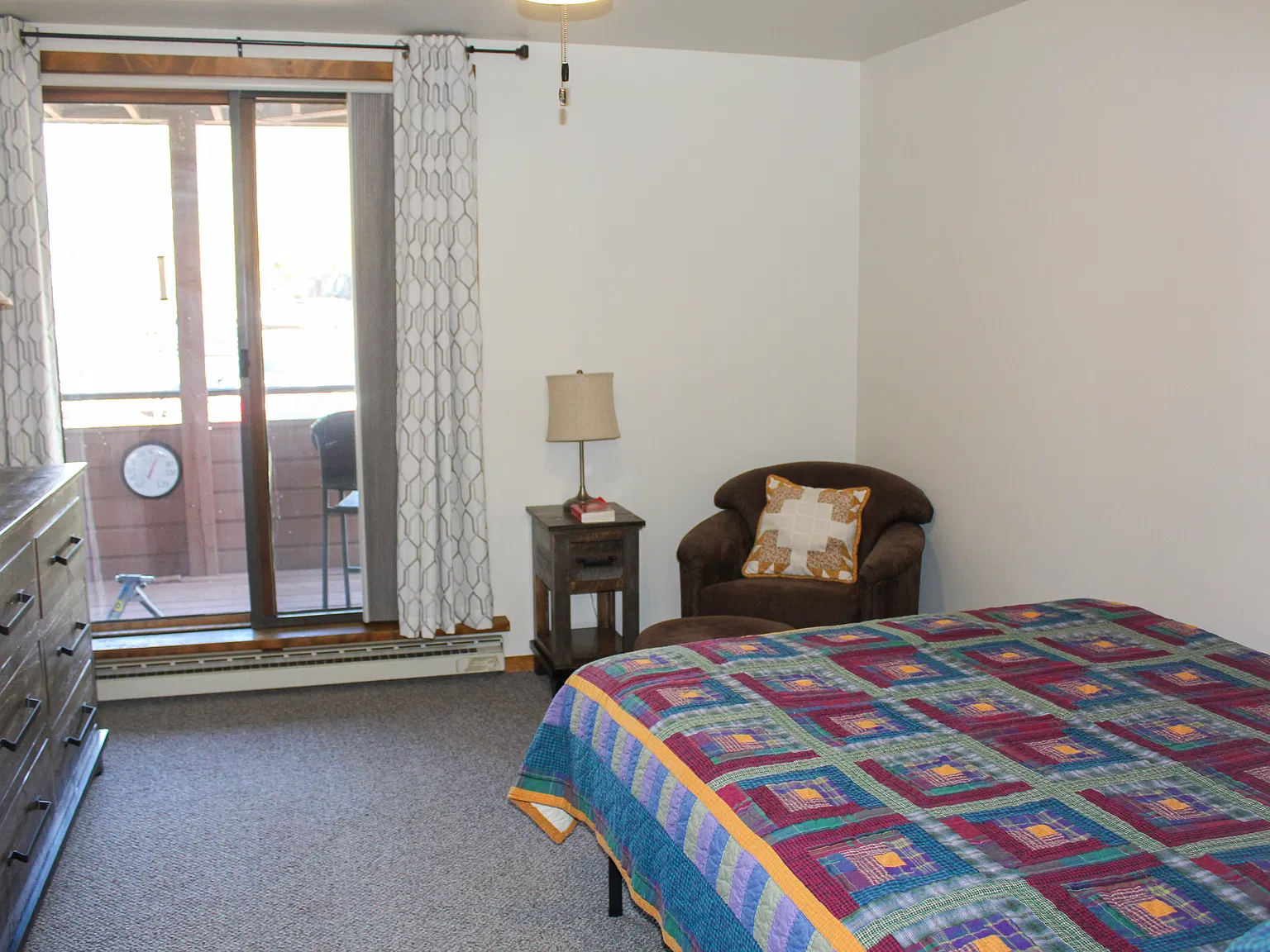 1 bed, 784 sqft, $2,400 — Photo 4