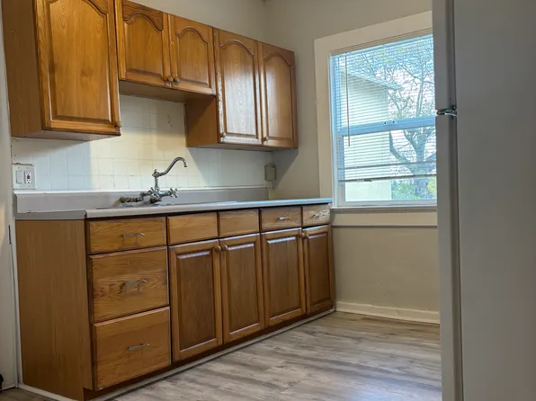 913A 7th Ave, Crockett, CA 94525