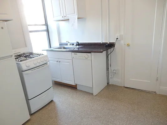 Rented by John O'Kelly Real Estate | media 21