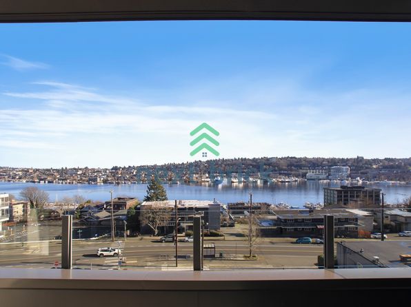 1768 Aurora Ave N APT 303