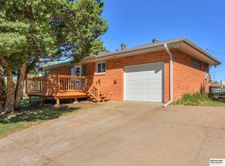 801 N 6th St #5, Bellevue, NE 68005