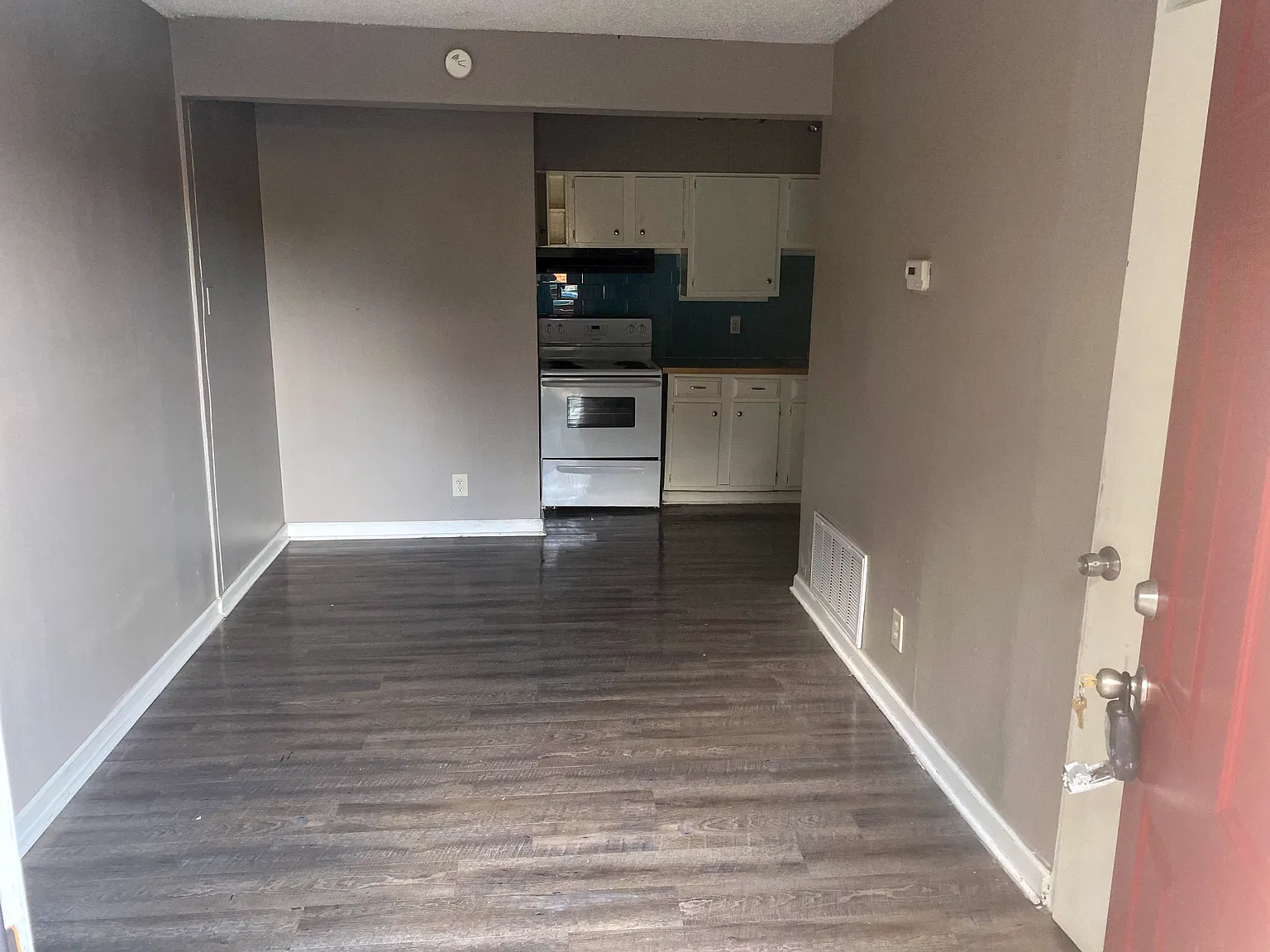 719 San Antonio St — Photo 4