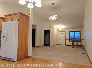 211 Wildcat Way, Saint George, KS 66535