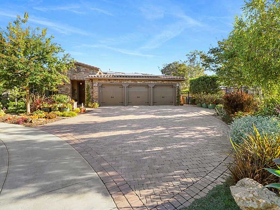 3rd image of 1405 Honey Creek Ct