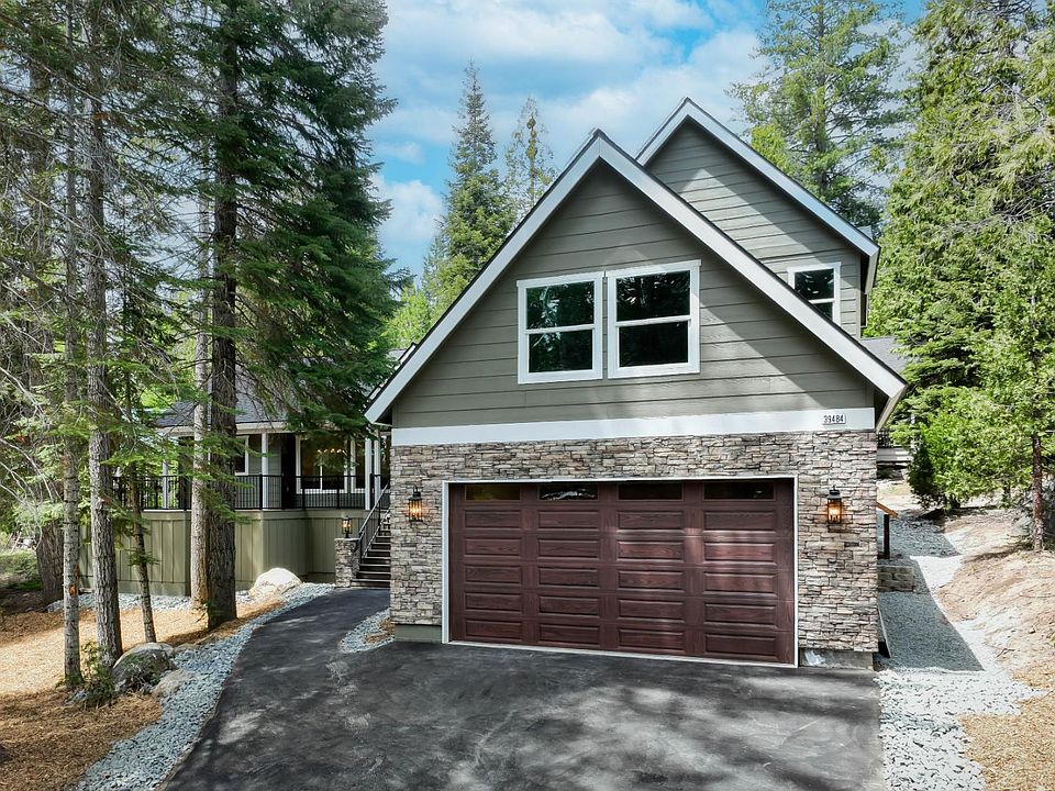 1st image of 39484 Crest Point Ln