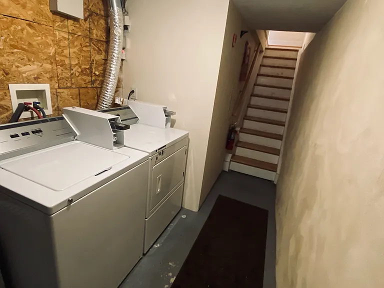 1507 Fairmount Ave — Photo 10