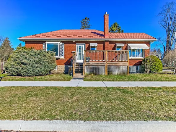 69 Linwood St, London, ON N5Y 1W3