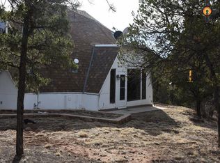 61 Coyote Rd, Las Vegas, NM 87701