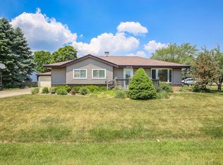 1616 Wiese Ln, Mount Pleasant, WI 53406