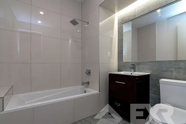 Rented by EXR | media 46