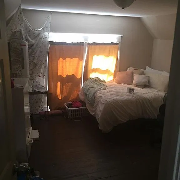 414 Hudson Ave #1 — Photo 1